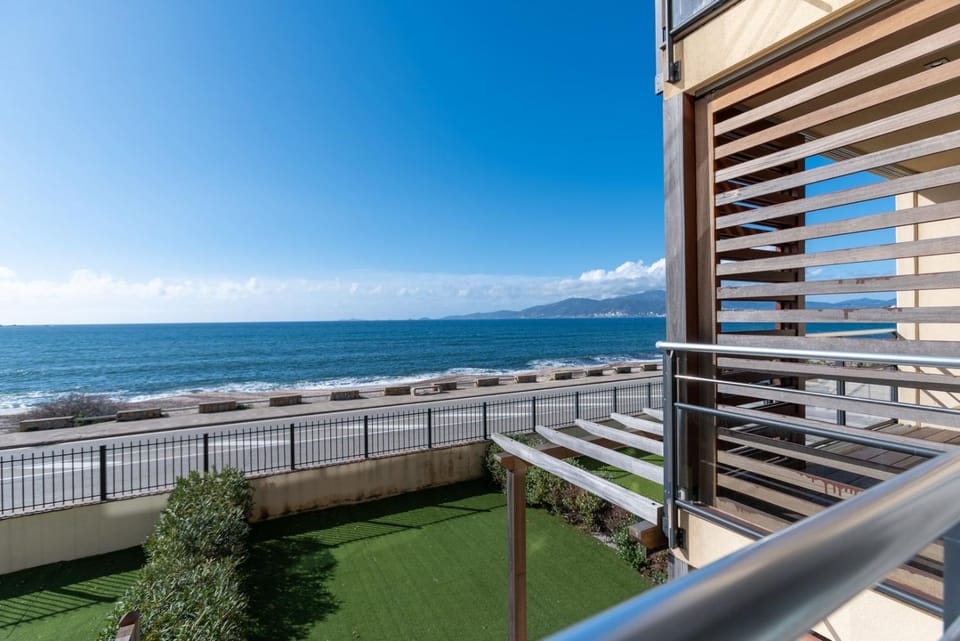 Agosta: Terrace with sea view - Luxury flat | By Airnest Apartment in Corsica