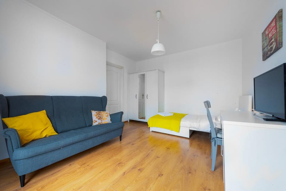Quiet 3-bedroom flat. Old town. Apartment in Warsaw
