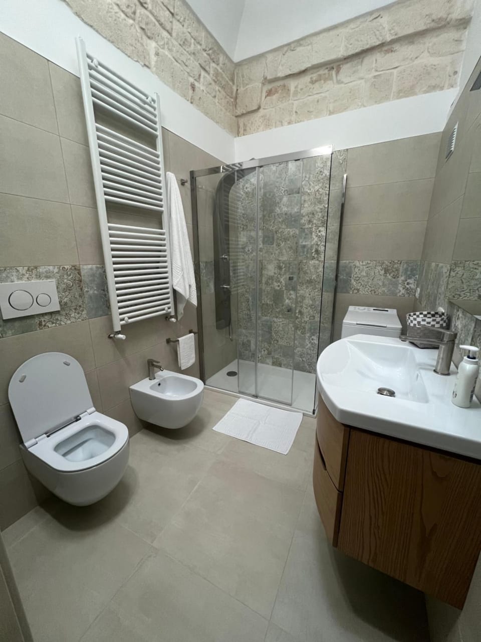 Shower, Toilet, Bathroom, bidet