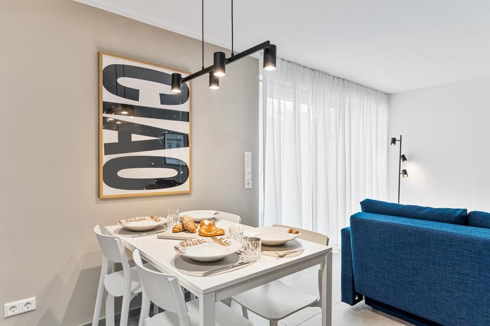 Living room, Seating area, Dining area, Food