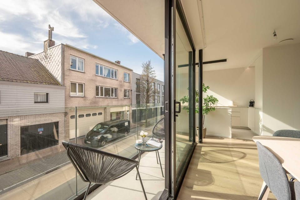 Levant Appartement 2 Slaapkamers, 2 Badkamers, Balkon & Knokke-Heist! Apartment in Knokke-Heist