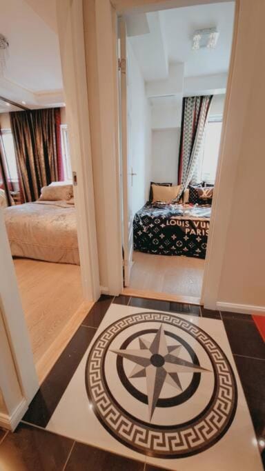 Sentral modern design leilighet med 2 soverom, gratis parkering Apartment in Oslo