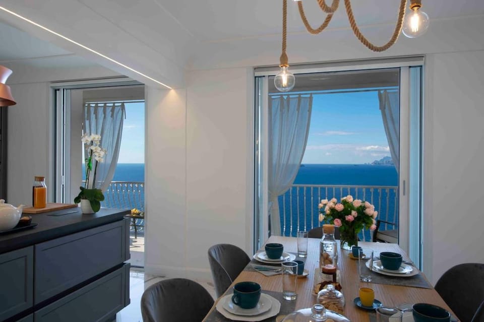 Natural landscape, Living room, Dining area, Sea view