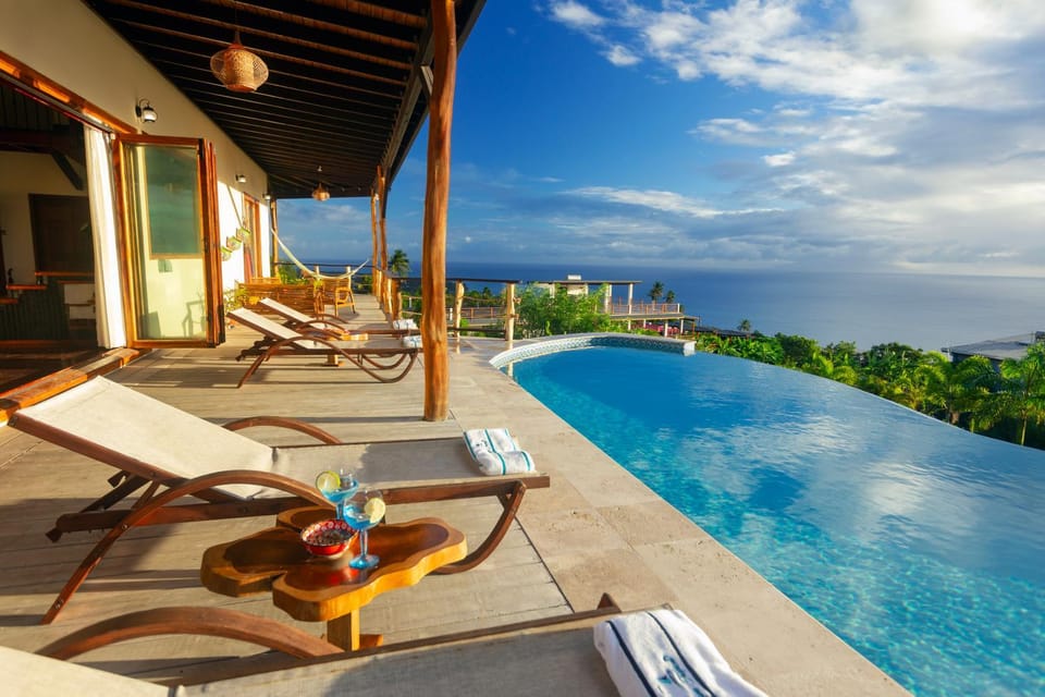 Balcony/Terrace, Pool view, Sea view, Swimming pool