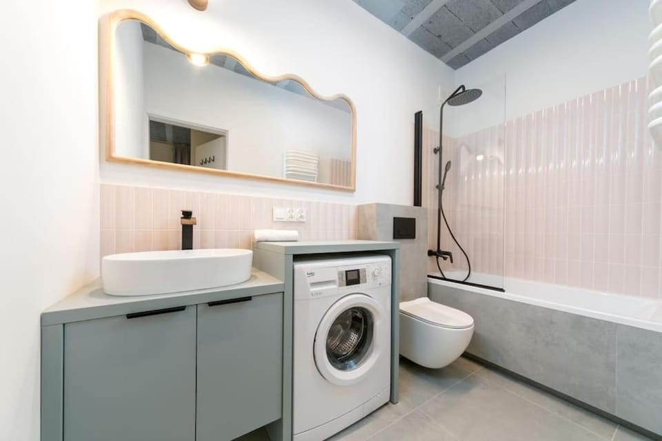 Warsaw Concierge Mińska Loft Apartment in Warsaw