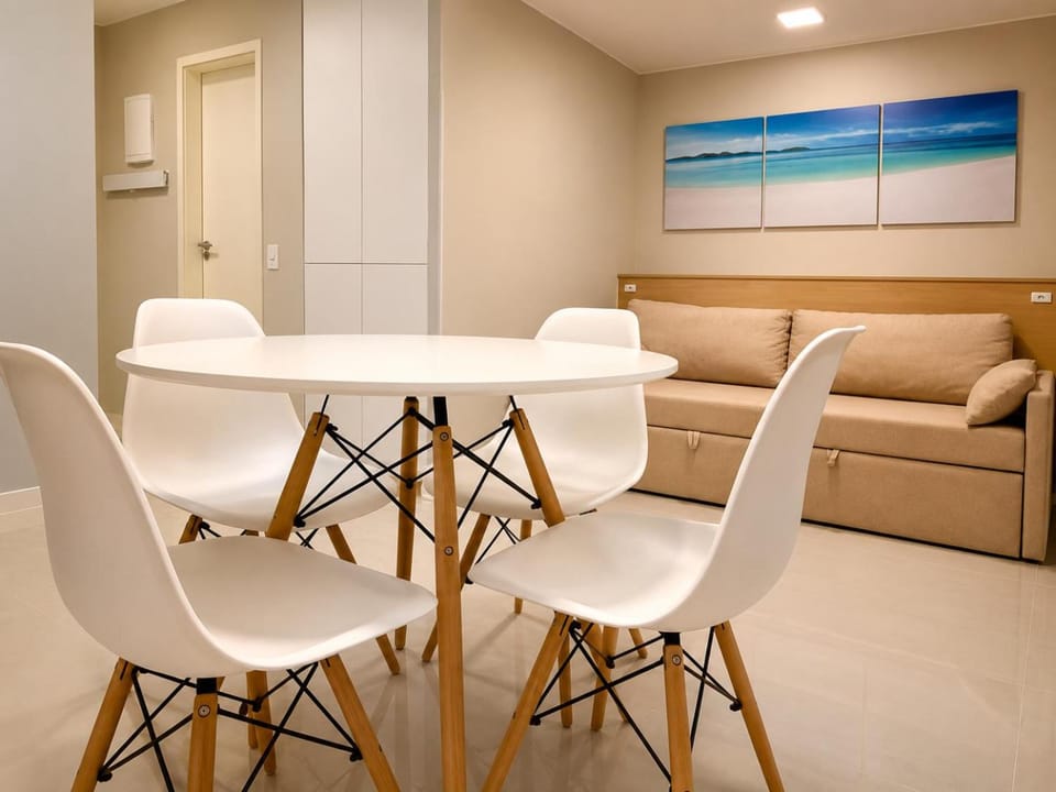 Studio Lagoa 301 - 200 metros da praia e passeios para ilhas Apartment in Angra dos Reis