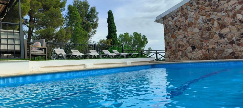 Solarium, Swimming pool