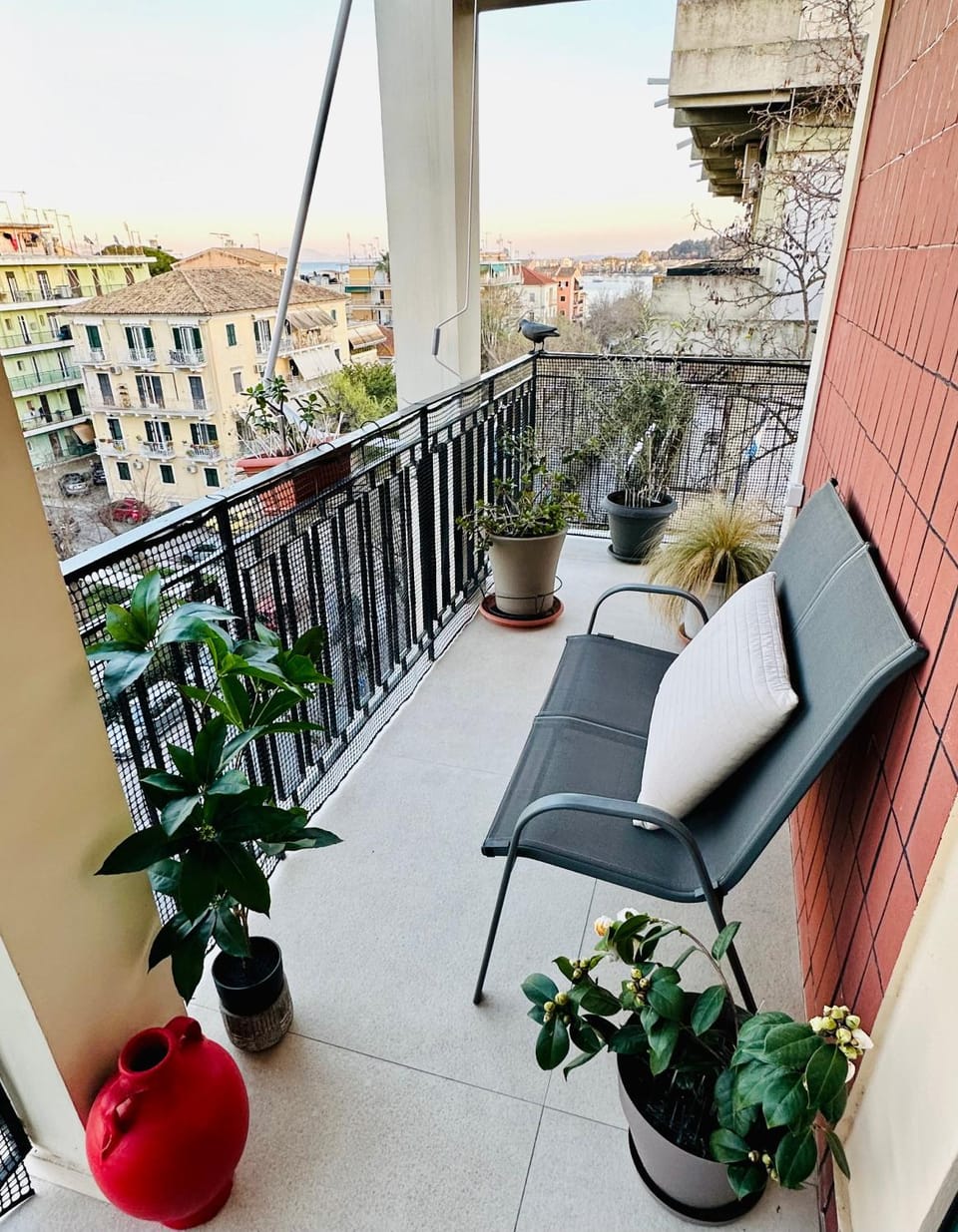 Balcony/Terrace, Balcony/Terrace