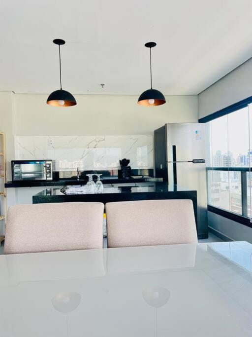 Lindíssimo apartamento vista mar 600m da praia Apartment in State of São Paulo