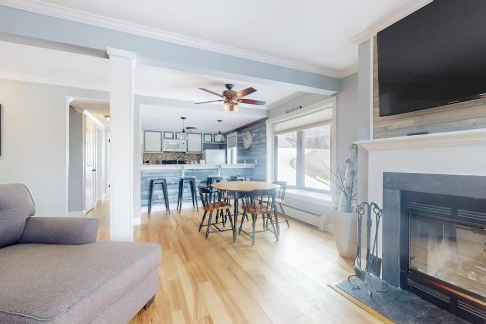 Ascutney Retreat Apartment in Brownsville