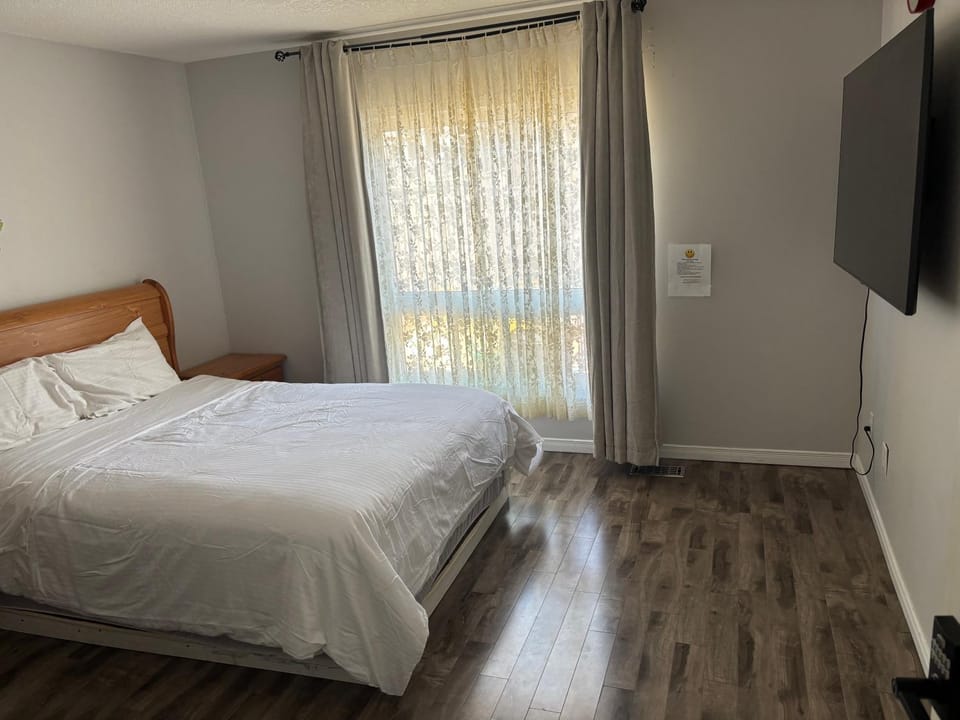Cozy room Vacation rental in Waterloo