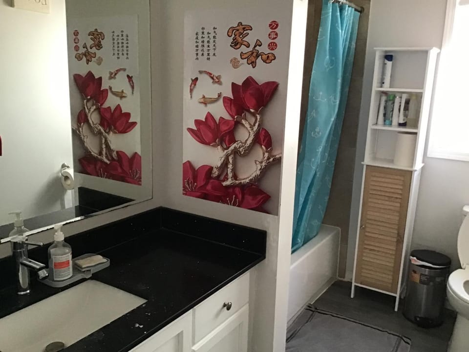 Cozy room Vacation rental in Waterloo