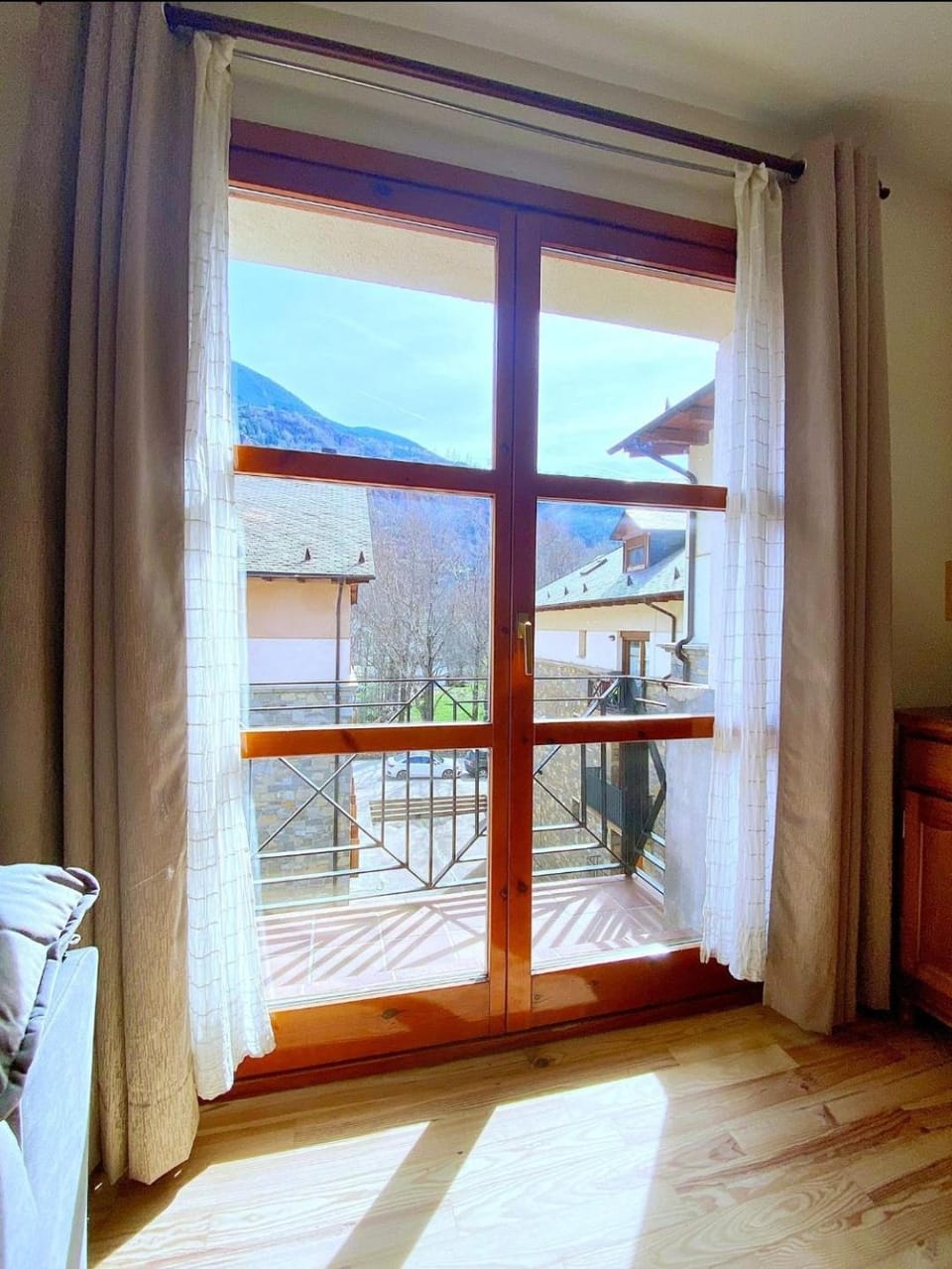 CHECK-IN CASAS Ixarso Apartment in Benasque