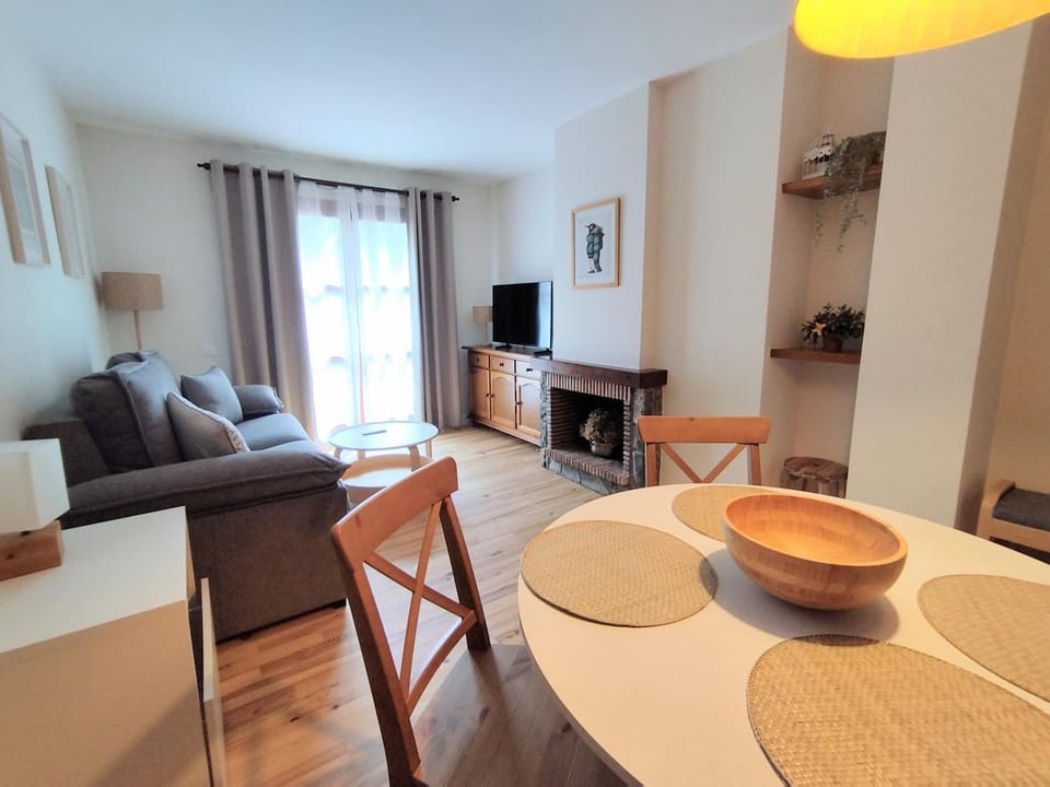 CHECK-IN CASAS Ixarso Apartment in Benasque