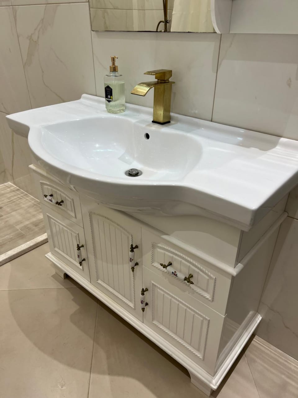 Bathroom, Bath