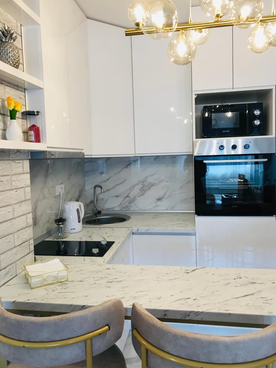 Dining area, oven, stove