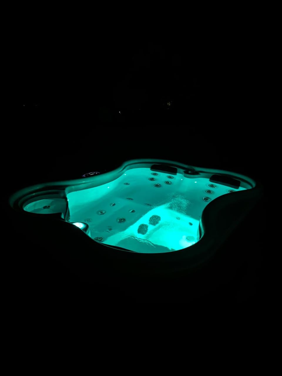 Night, Hot Tub