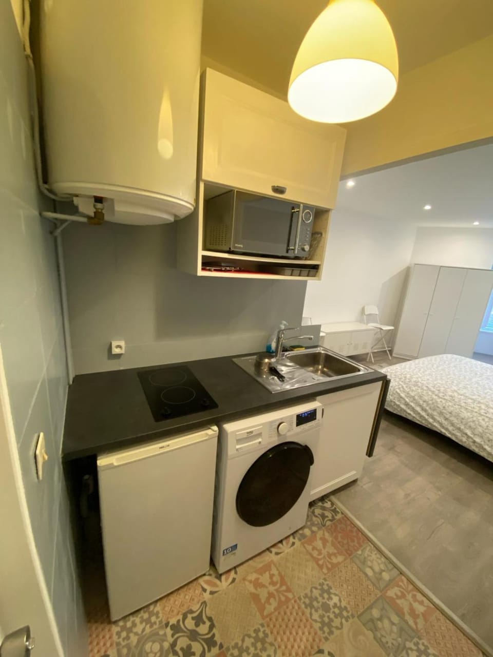 minibar, stove, washing machine, kitchen