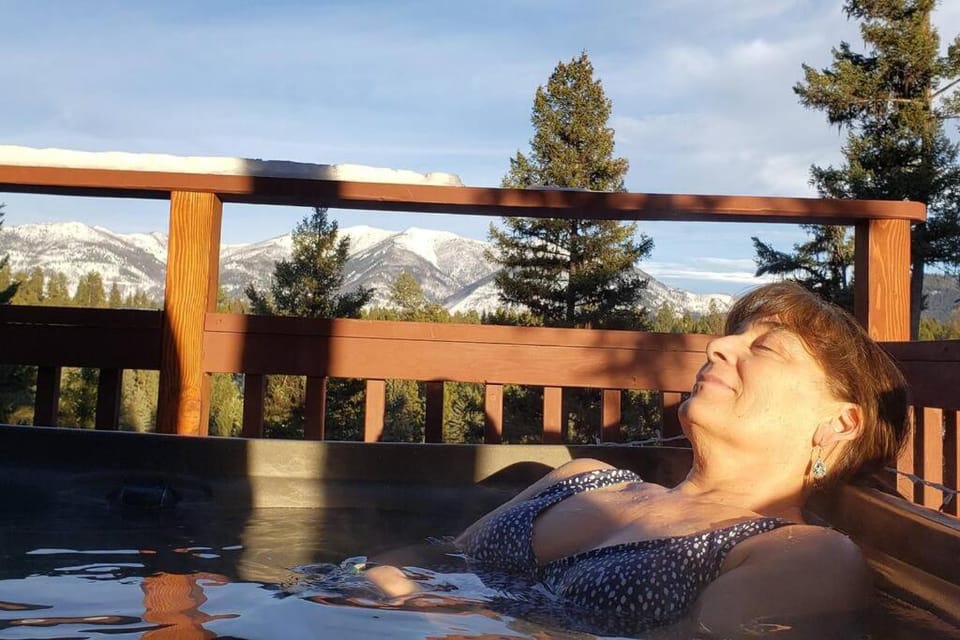 Hot Tub, Mountain view