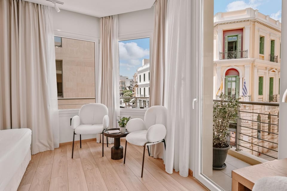 View (from property/room), Balcony/Terrace, Seating area