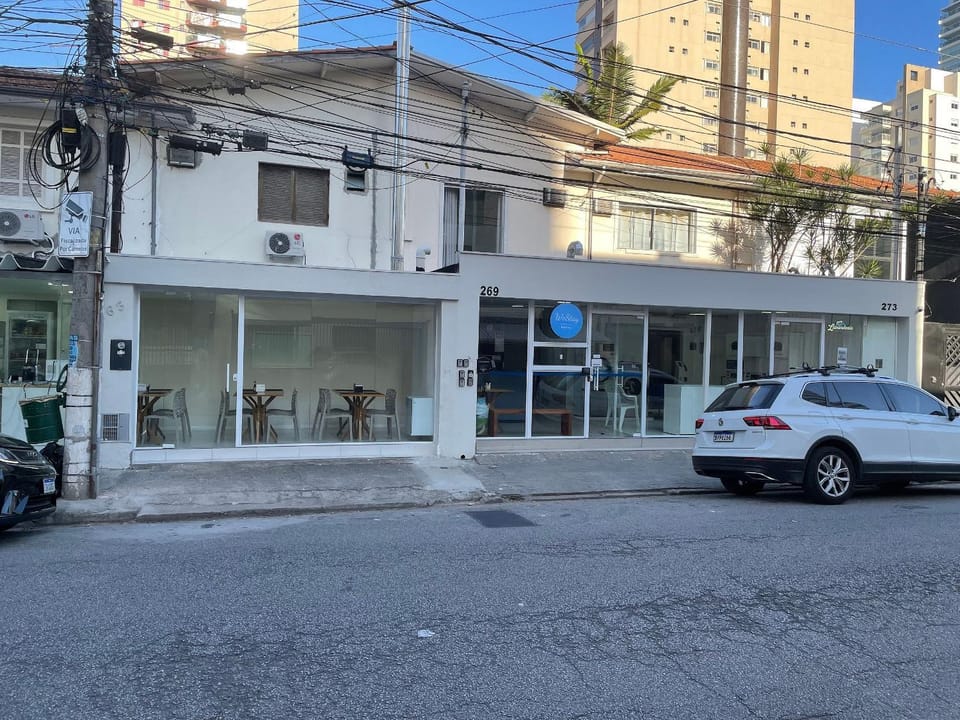 Property building, Street view, Location