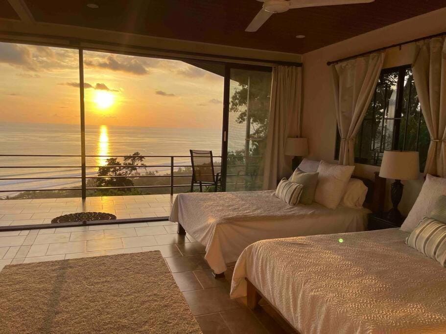 Villa Del Mar 2 Spectacular ocean view! Villa in Dominical