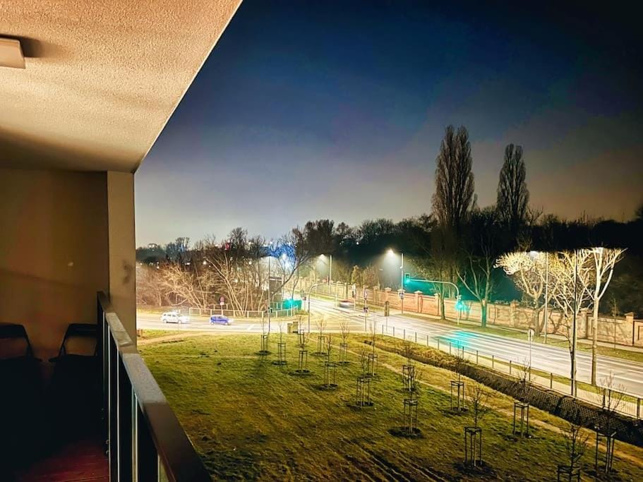 Klimatyczna Hotelowa Kawalerka Apartment in Warsaw