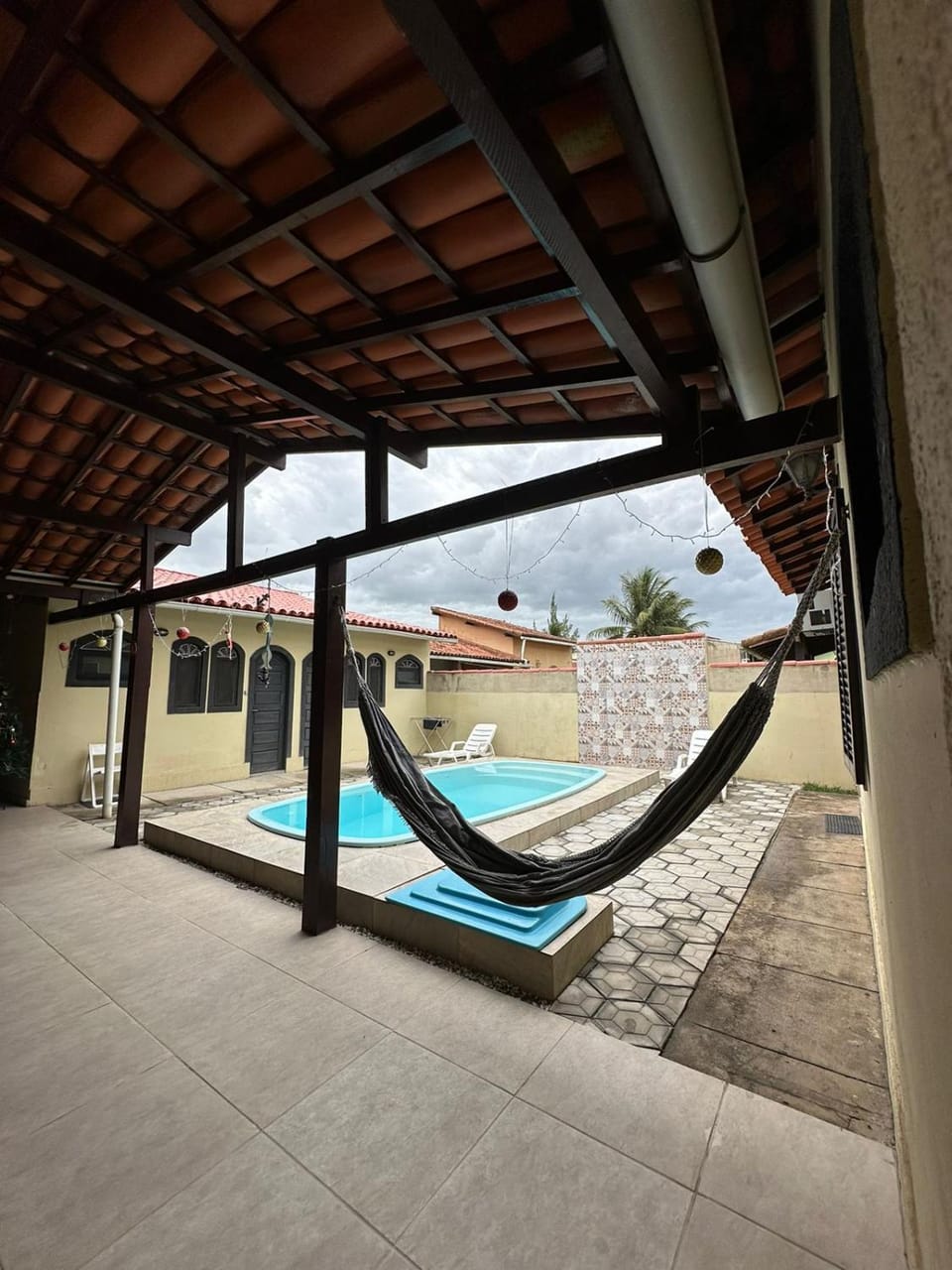 Orla 500 - Casa inteira 15 pessoas - Com Piscina - 500 Metros da Praia - Churrasqueira e muito mais House in Cabo Frio