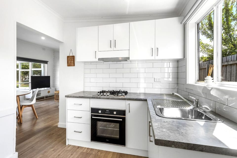 Rosebud Beachfront Haven Coastal Bliss Two Apartment in Melbourne