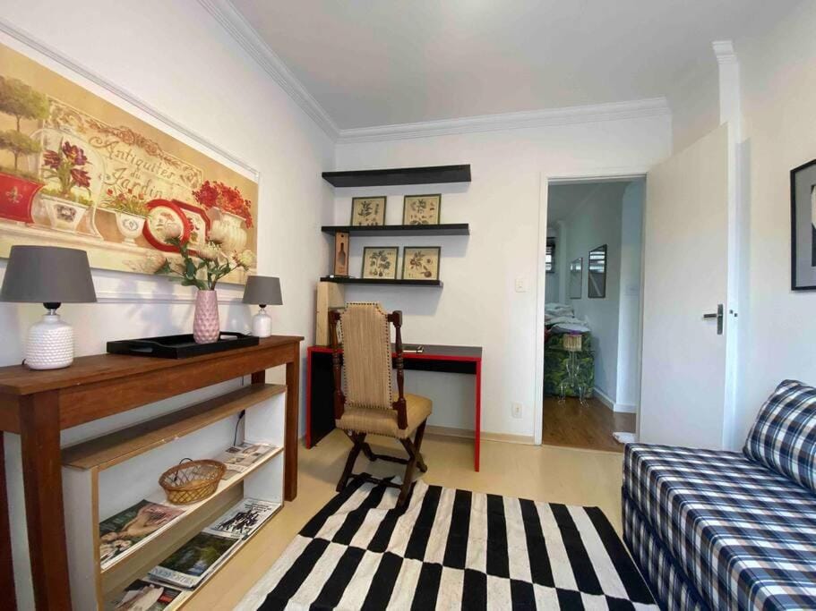 Apartamento encantador 30 m da Faria Lima e insper Apartment in Sao Paulo City