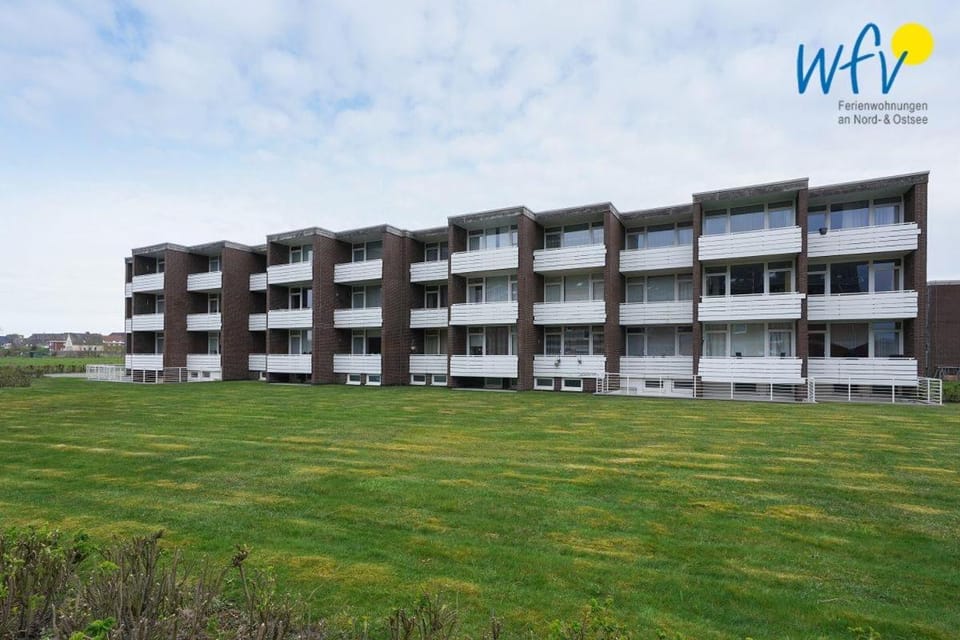 Haus Richthofenstraße 20 e Ferienwohnung Dünenwind Apartment in Borkum