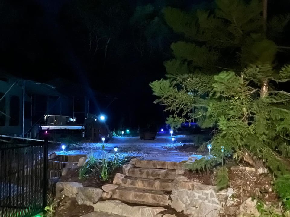 Night, Pool view