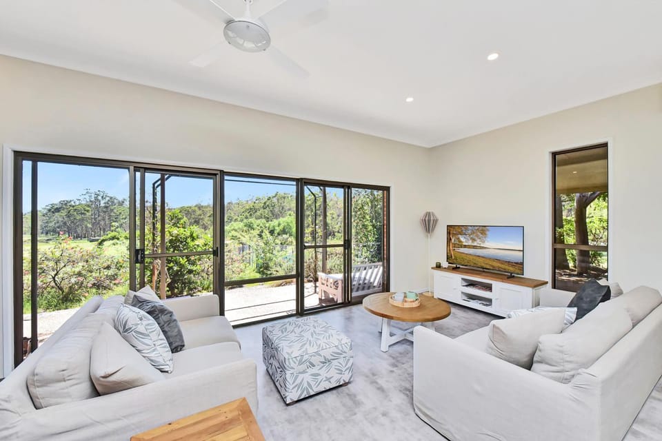 Kookaburra Range House in North Rothbury