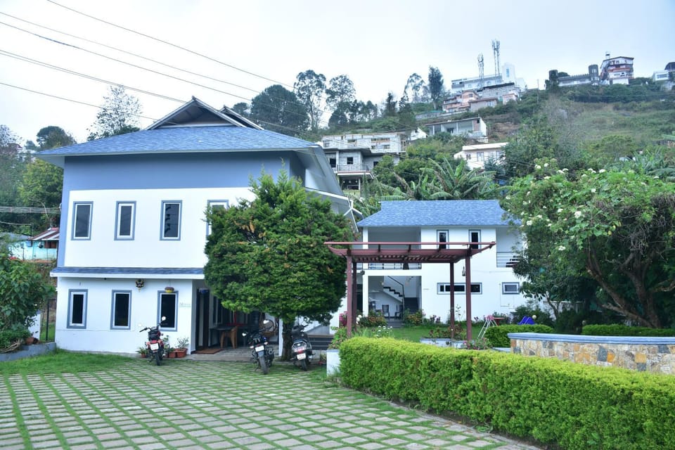 Property building, Garden view