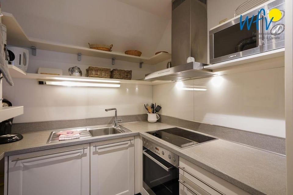Juist Zauber - Haus 3 Ferienwohnung Ockjes Stuuv Apartment in Lower Saxony, Germany