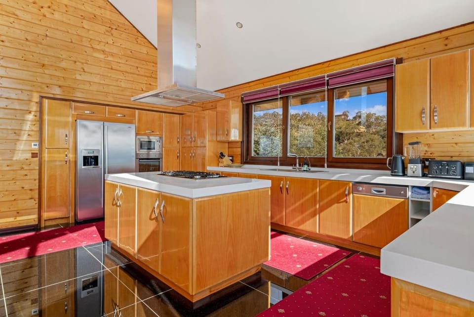 Deepwater - 68 Kunama Drive House in East Jindabyne