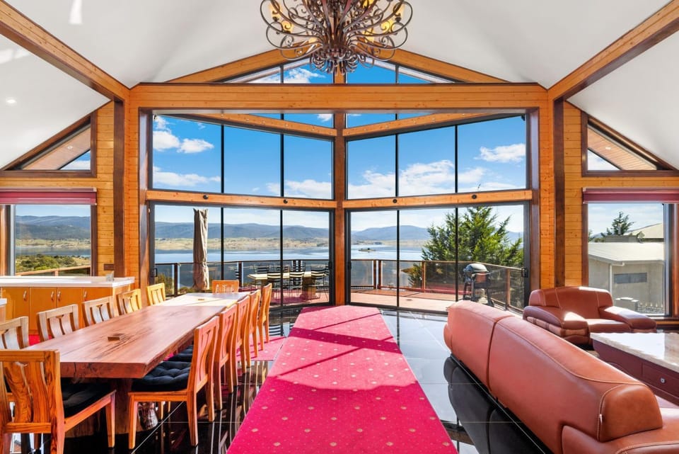 Deepwater - 68 Kunama Drive House in East Jindabyne