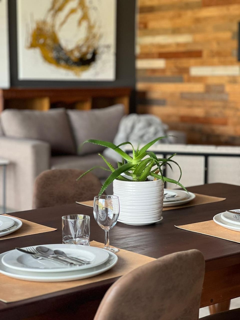 Living room, Dining area