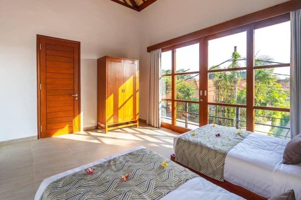 Bright Modern Villa in Perfect Walkable Location Villa in Denpasar