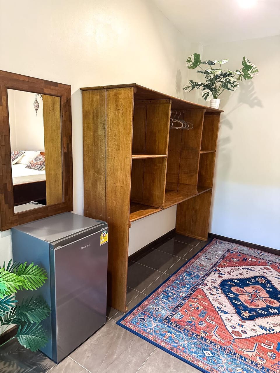 Bedroom, wardrobe