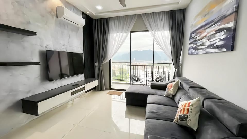 TV and multimedia, Living room, Mountain view