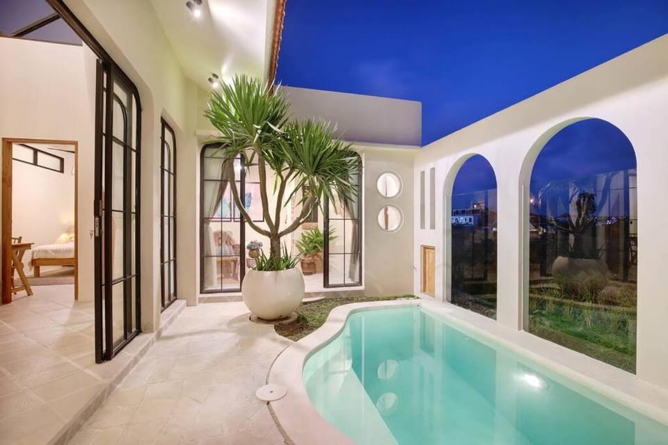 CB6 - Casa Canggu Buduk 2 Bedrooms with Rice Paddy View Villa in Mengwi