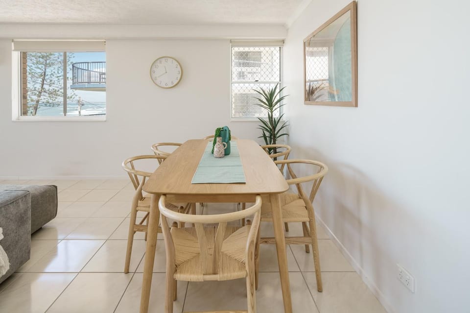 Living room, Seating area, Dining area, Sea view