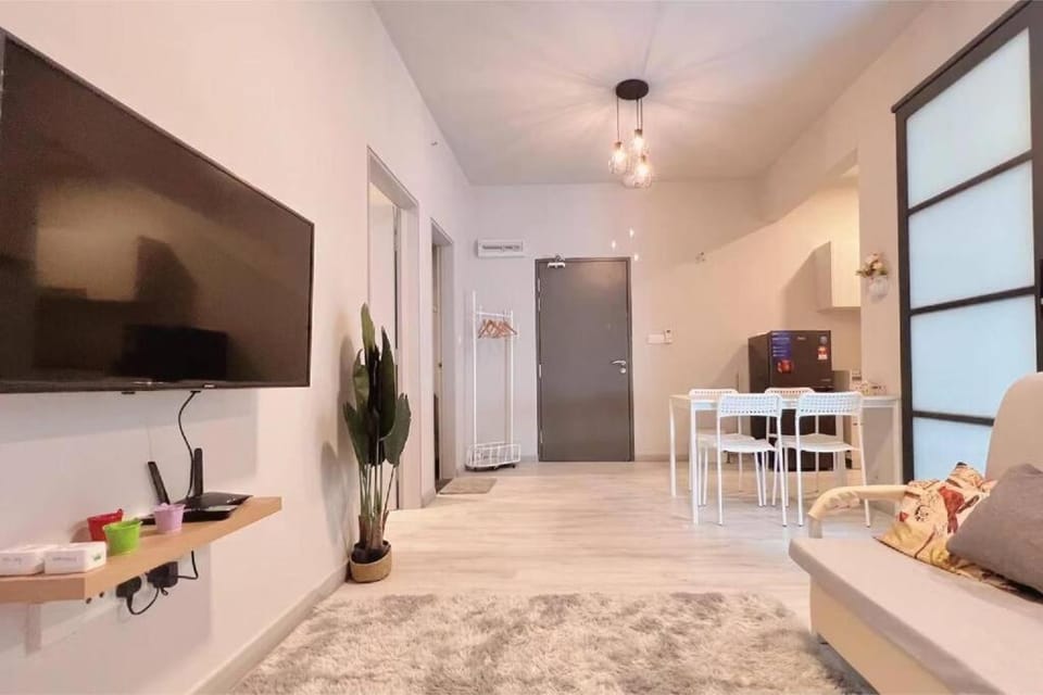 Unity Homestay 合一民宿 JQ NEW Seaview Netflix 5pax Apartment in Kota Kinabalu