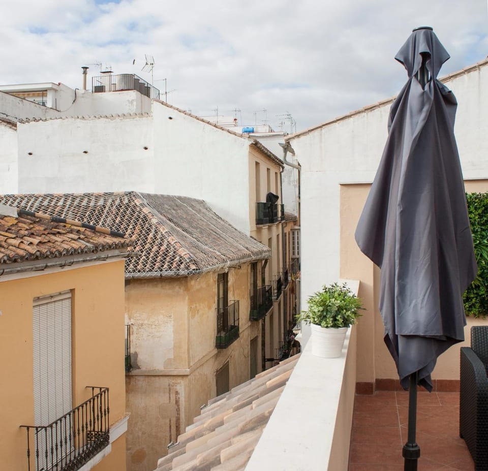 BEATAS SUITE Apartment in Malaga