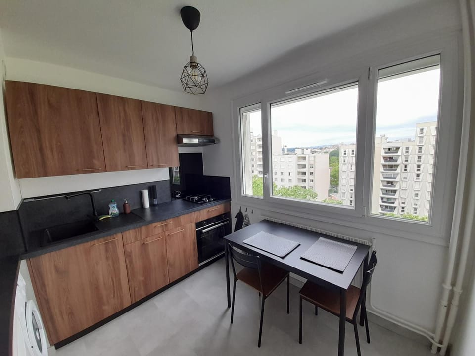 Appartement proche du Parc de la Tête d'Or - Garage Gratuit Apartment in Villeurbanne