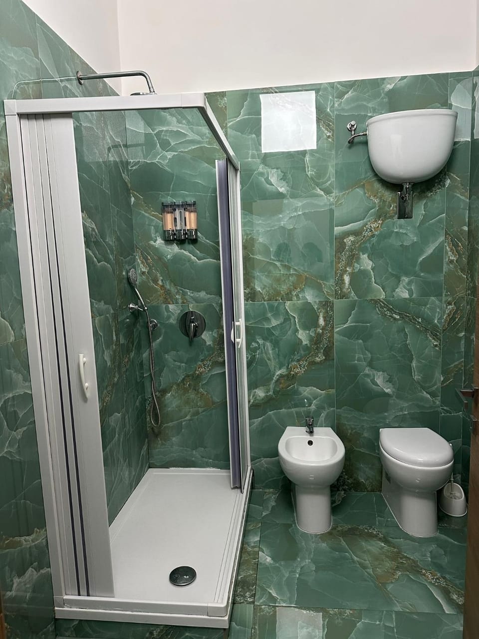Shower, Bathroom