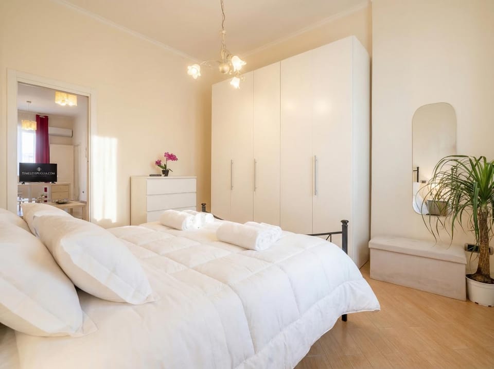 Carlotta - Italian Living Apartment in Bari