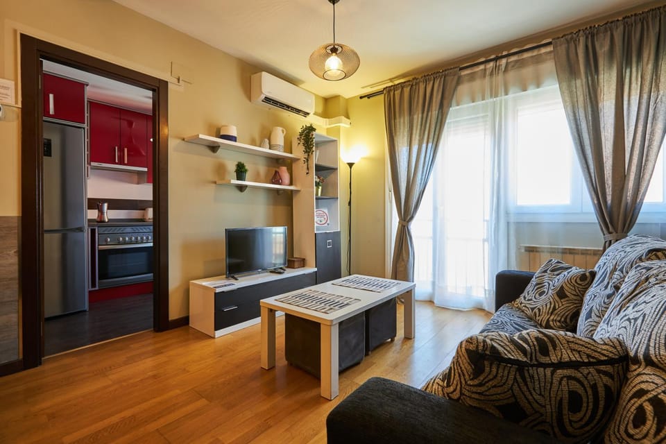 TV and multimedia, Living room, Seating area