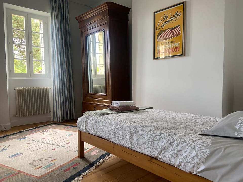Maison Les Charmes - Clos Fontaine 4/5 personnes House in Nouvelle-Aquitaine